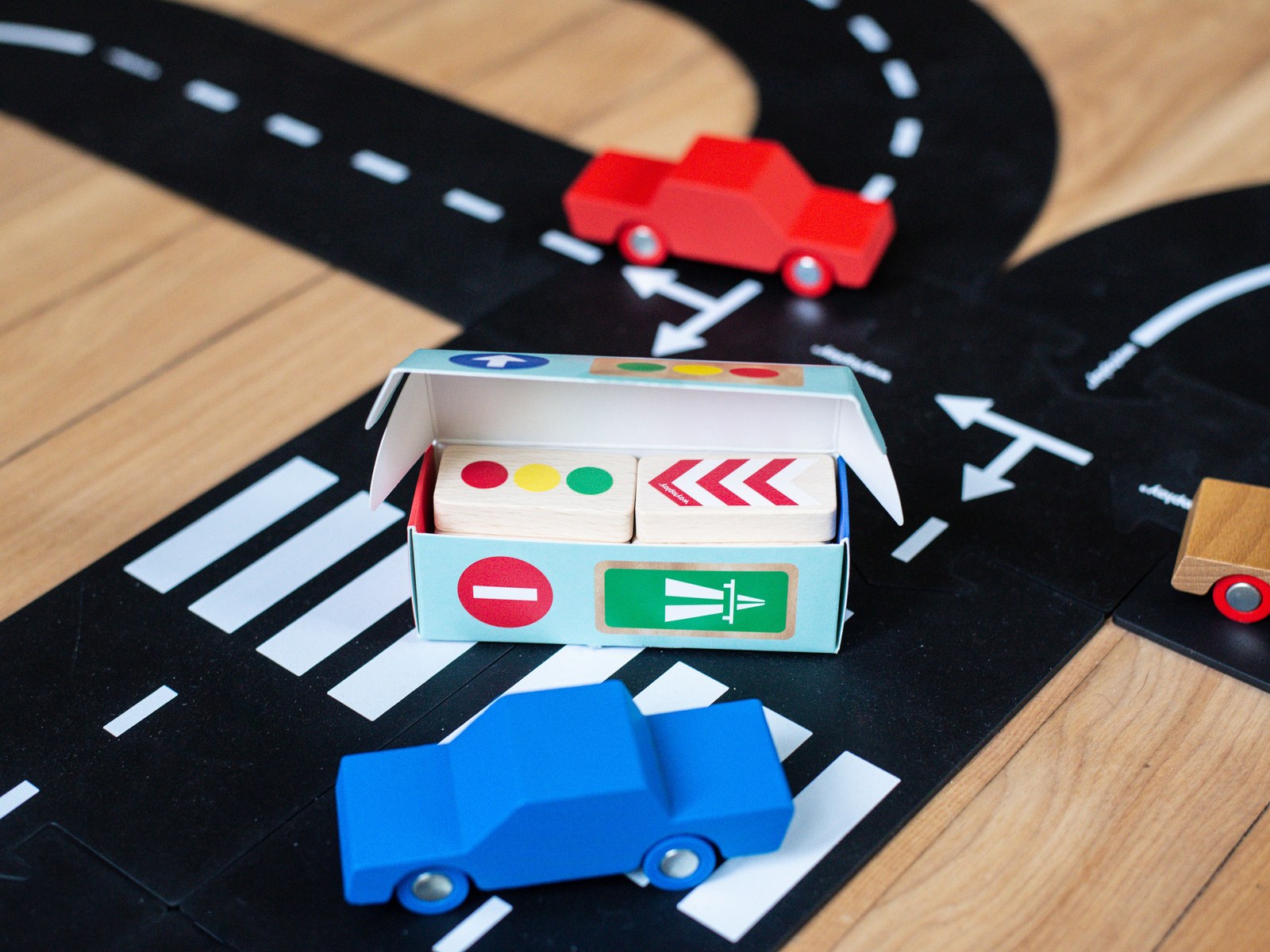 Waytoplay Roadblocks Traffic Signs